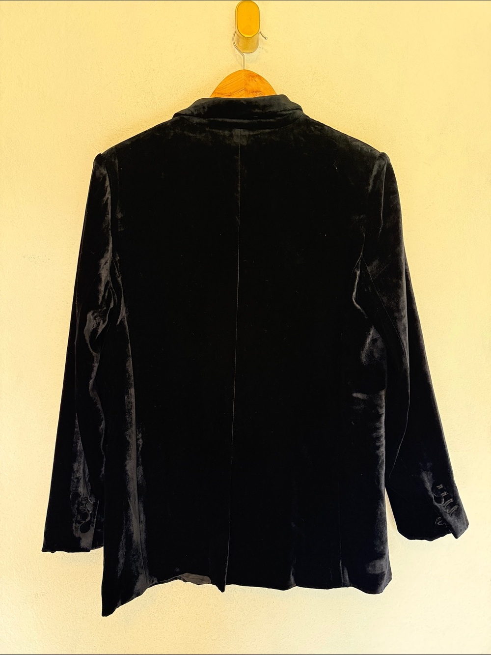 Perfect Banana Republic Velvet Black Blazer 10 - Picture 6 of 8
